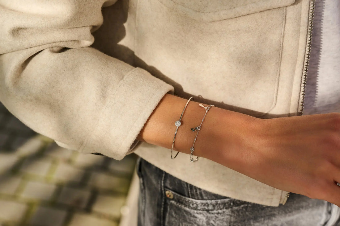 Die-7-schönsten-Geschenkideen-für-Sie-zeitloser-Silberschmuck-mit-Bedeutung miaGemo