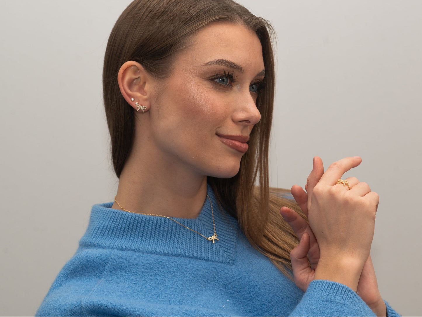 Vergoldete Silber-Halskette Schleife mit weißem Zirkonia miaGemo