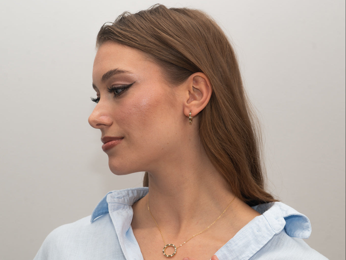 Silber-Ohrringe mit weißen und olivgrünen Zirkonia miaGemo