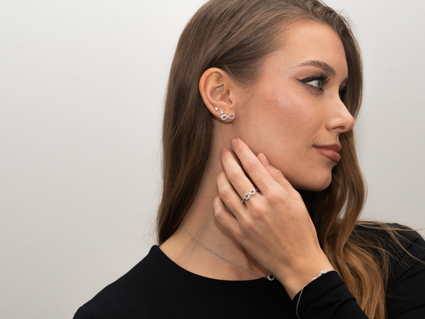 Silber Ohrringe Infinity – Zirkonia | Rhodiniert & Funkelnd miaGemo