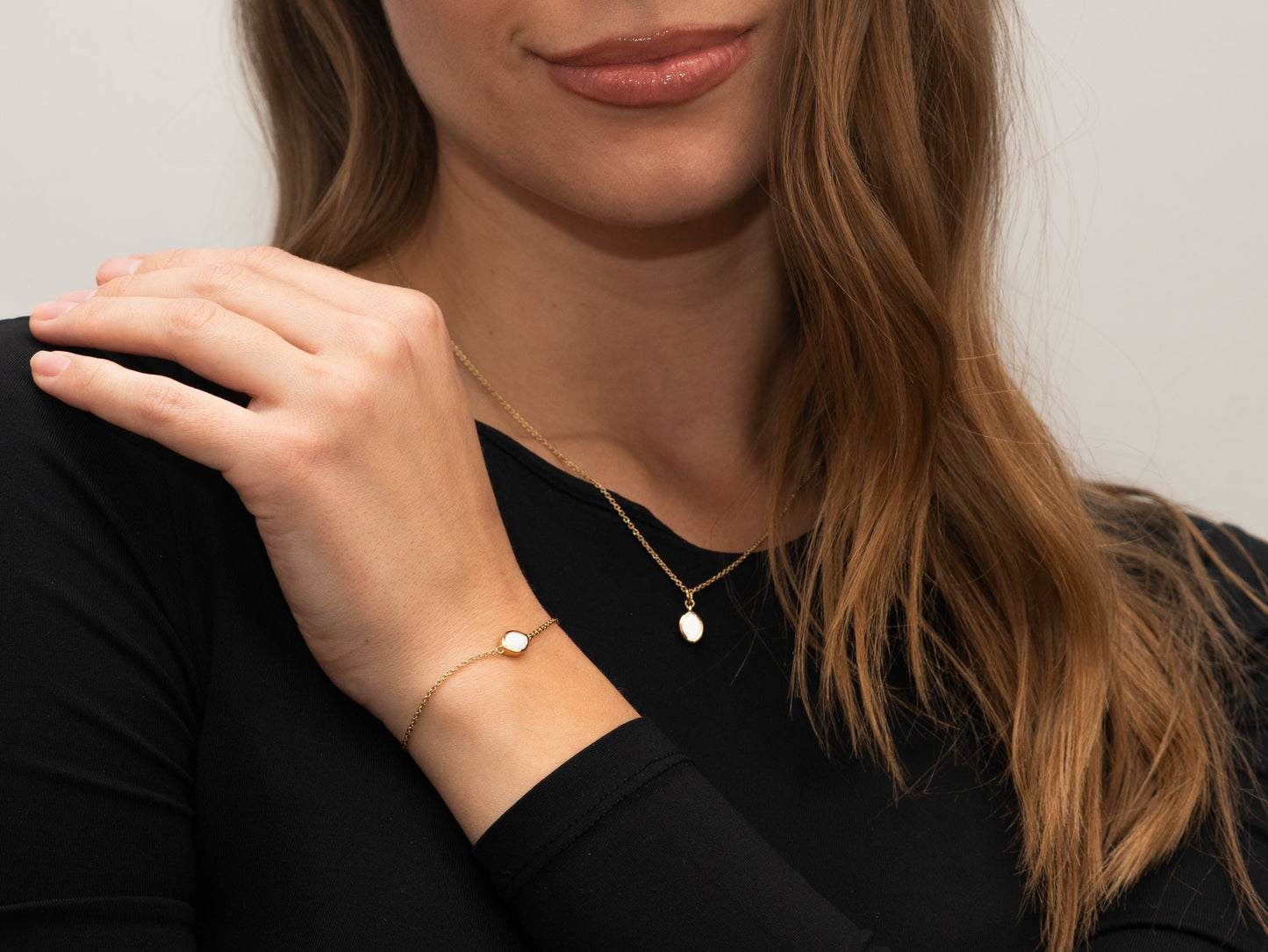 Silber-Halskette mit mintfarbenem Nano-Stein miaGemo